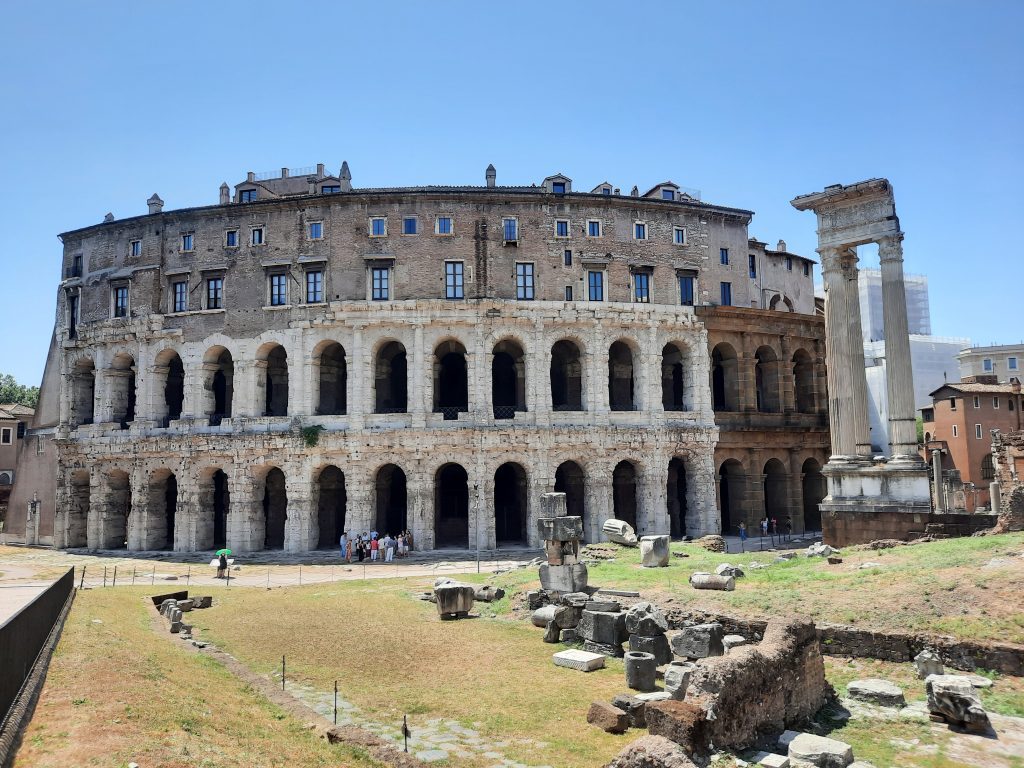 teatro de Marcelo en Roma
