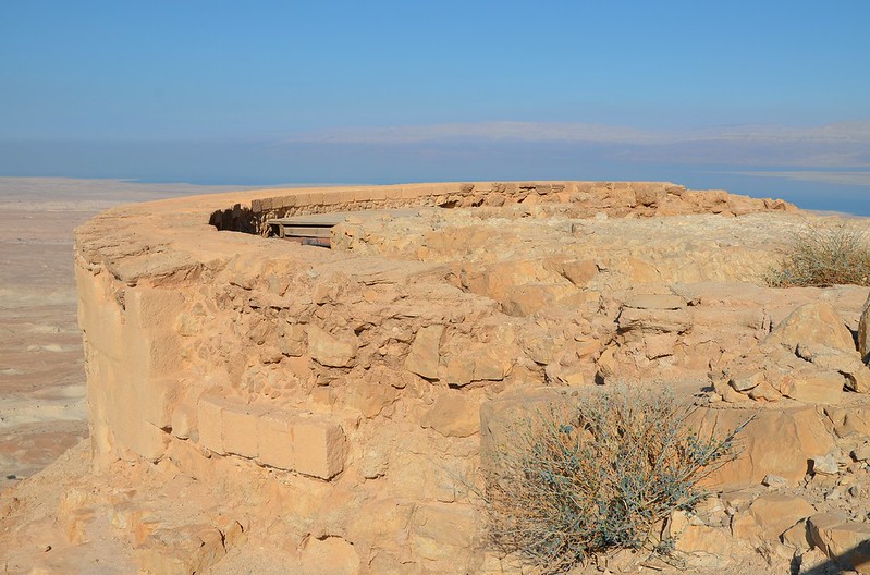 Terraza intermedia del palacio norte de la fortaleza de Herodes en Masada