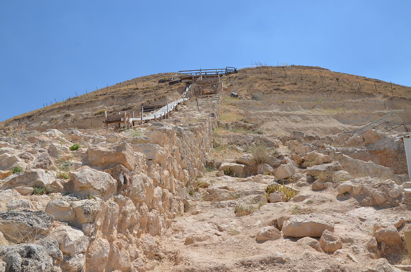 escaleras de acceso al Herodion, la fortaleza de Herodes el Grande