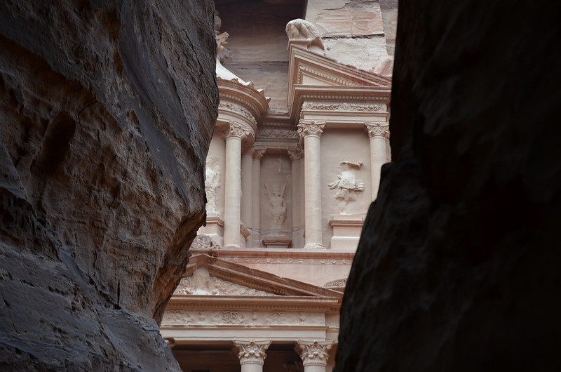 la ciudad de Petra inmortalizada por Carole Raddato