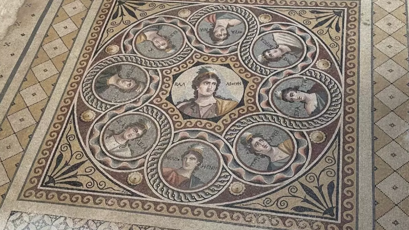 mosaico de las musas en Zeugma