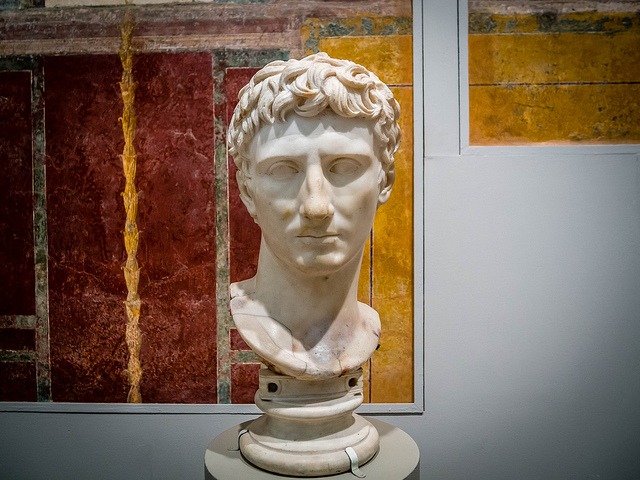 busto de Augusto en el museo de Boston