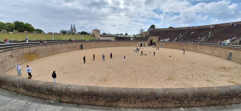 arena del anfiteatro romano de Xanten