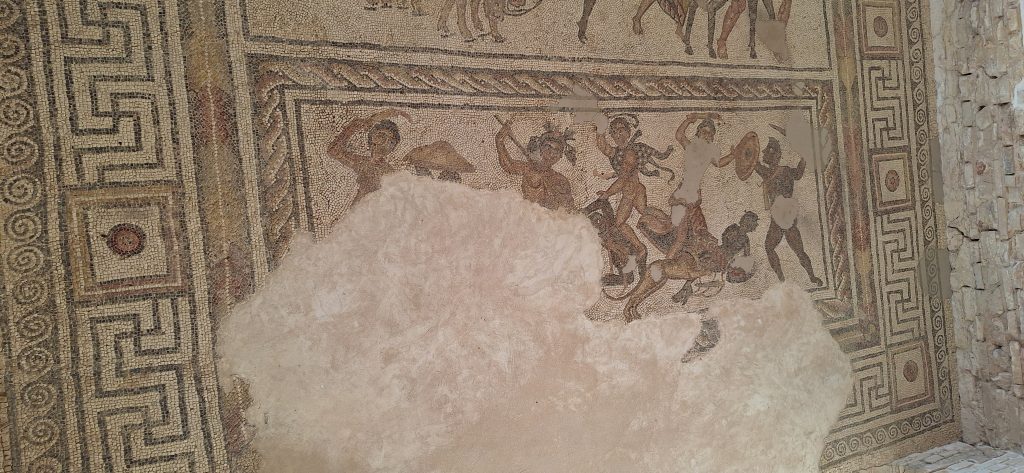 mosaico del triunfo de Baco en la villa romana Fuente Alamo en Puente Genil
