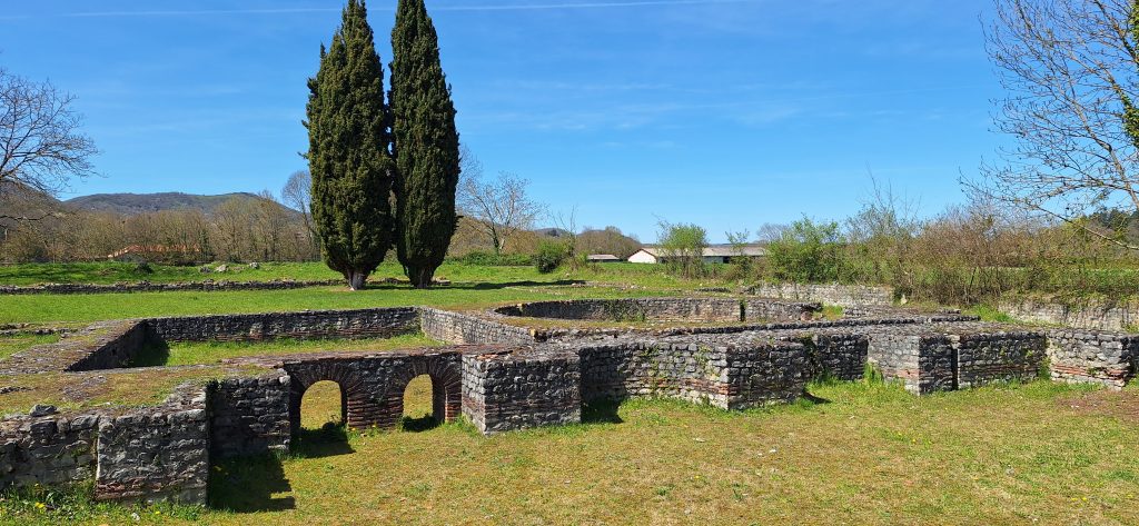 Caldarium de las termas del Norte de Saint-Bertrand-de-Comminges