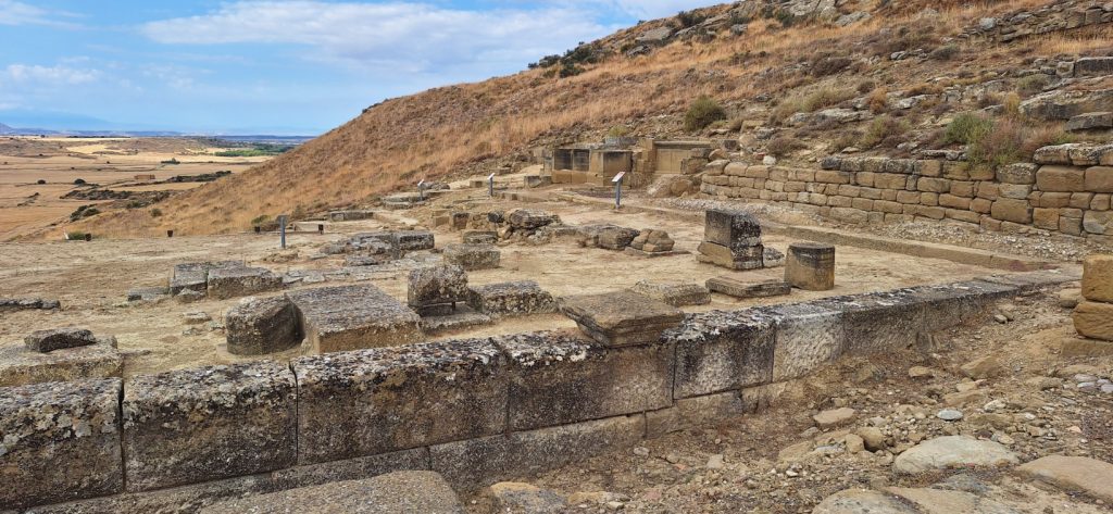 Foro de la ciudad romana de Los Bañales