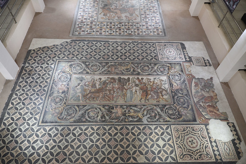 mosaico romano de Baco en el museo de Setif