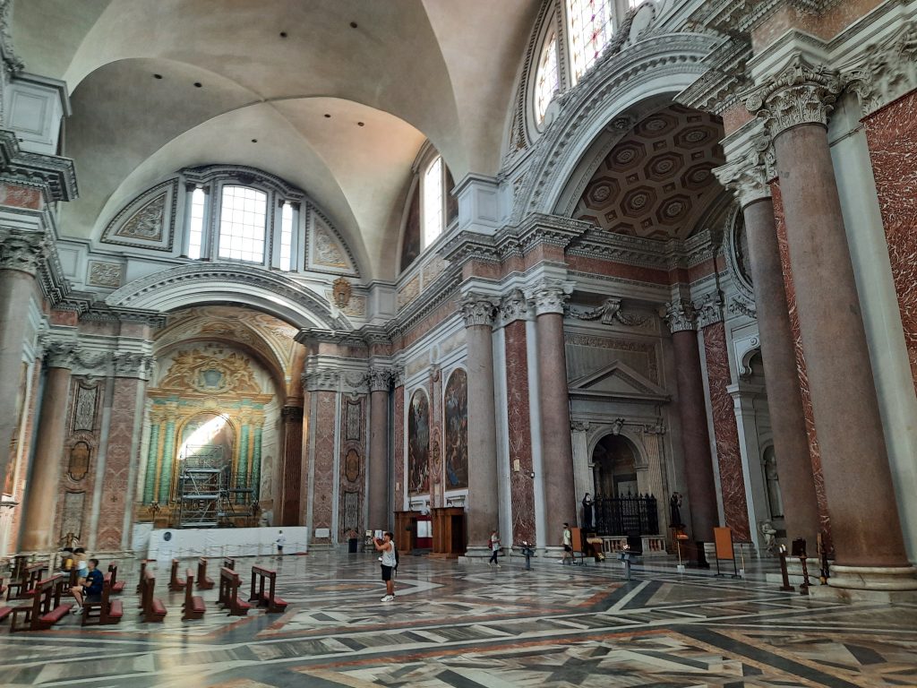 Caldarium de las termas de Diocleciano en Roma ahora Iglesia de Santa Maria de los Angeles