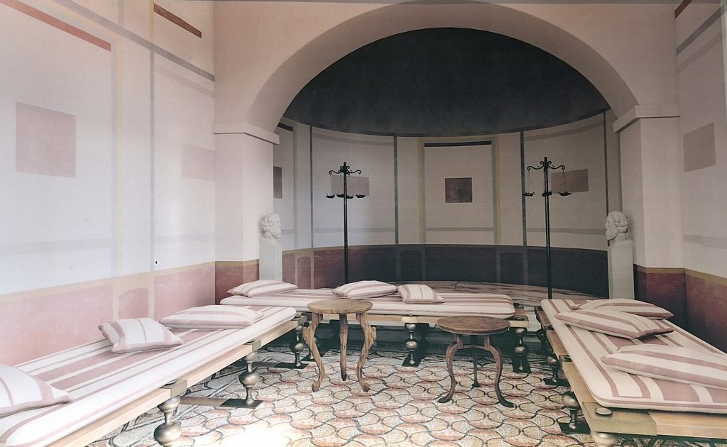 recreación del triclinium de villa Antiopa