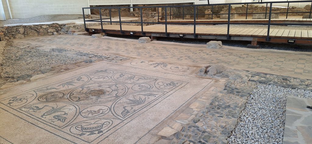 mosaico de Medusa en la villa romana de Rio Verde en Marbella