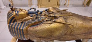sarcófago de Tutankamon en el museo liceo egipcio de León