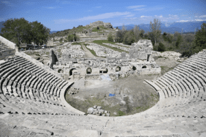 teatro de la antigua Tlos
