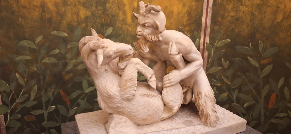 Escultura de Pan y la Cabra en el Gabinetto Segreto