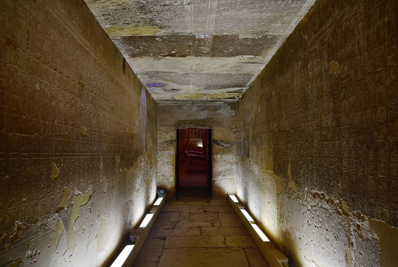 Templo de Seti I, Galería de los Reyes