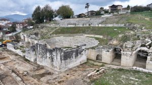 teatro romano de Prusias ad Hypium en Konuralp