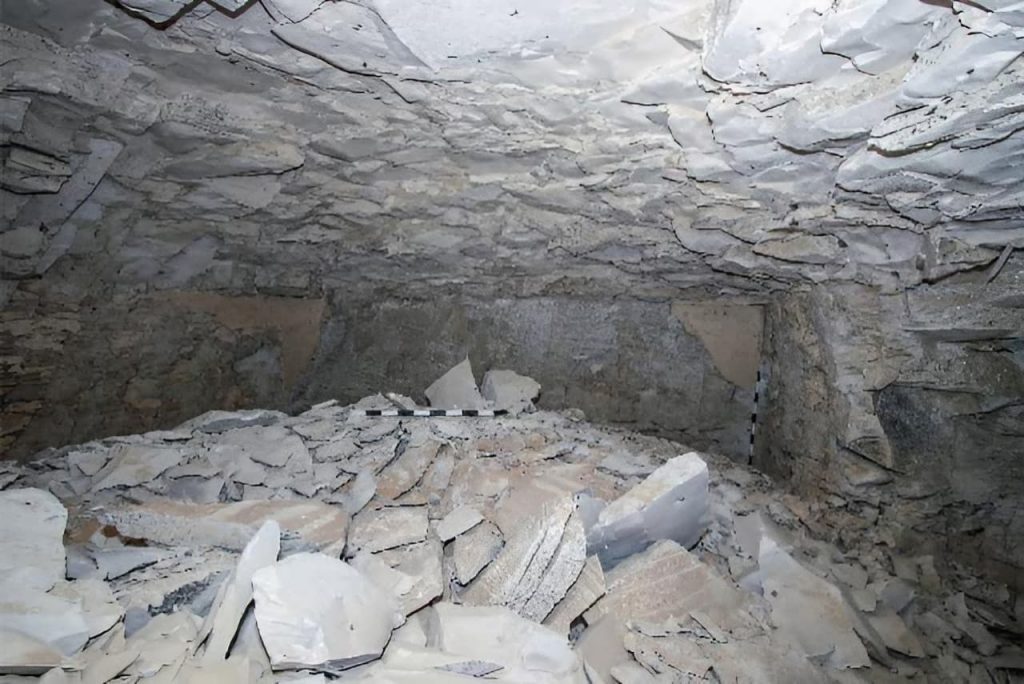 Interior de la tumba de Tutmosis II