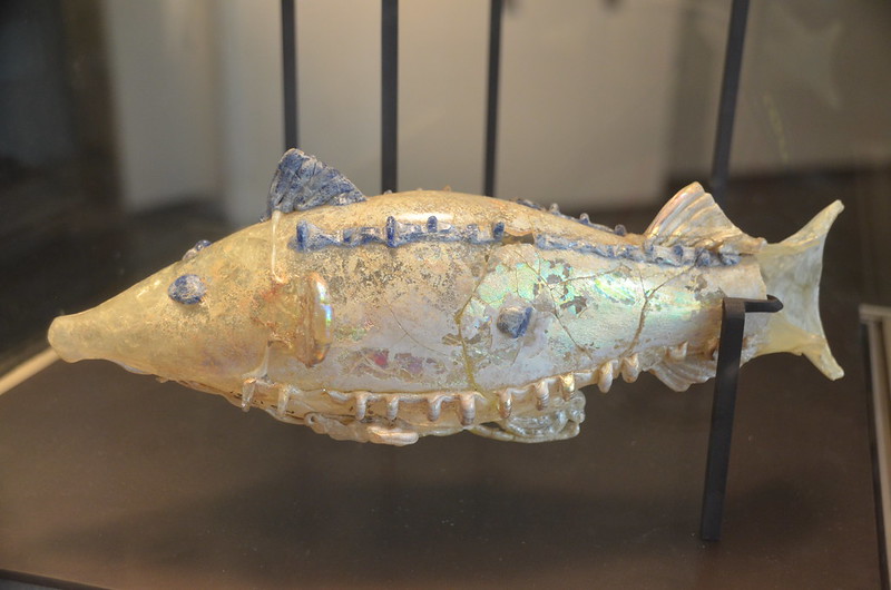 pez de cristal del tesoro de Begram