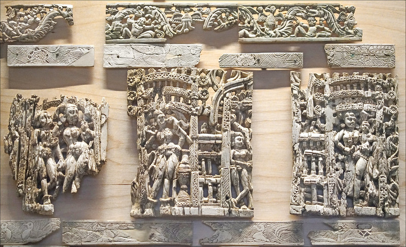 marfiles indios del tesoro de Begram