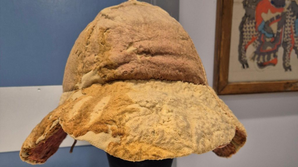 sombrero romano en el Bolton Museum