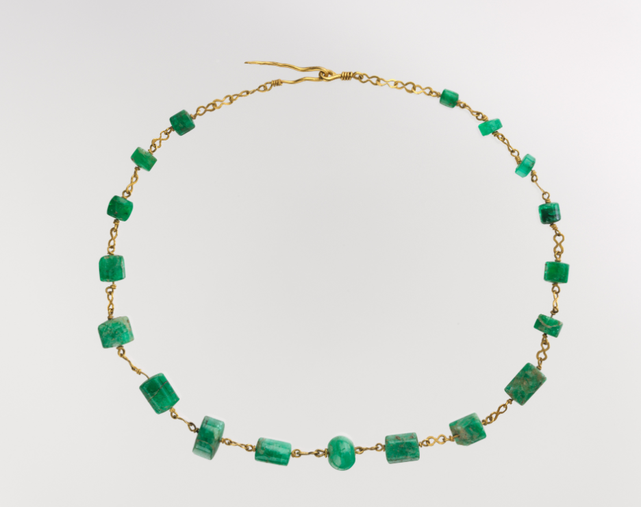 colgante romano de esmeraldas en el Metropolitan Museum de Nueva York