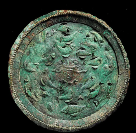 acuario de bronce del tesoro de Begram