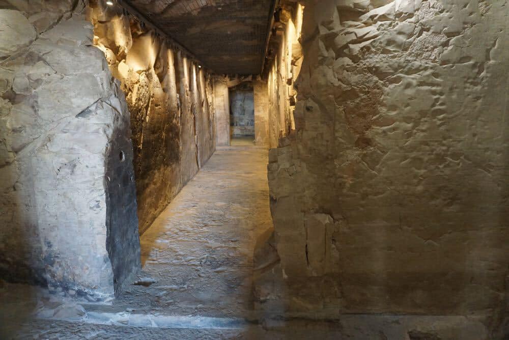 corredor de la tumba de Djehuty, en Dra Abu el-Naga