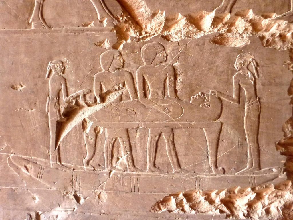 relieve con escena funeraria en la tumba de Hery, Dra Abu el-Naga, Egipto