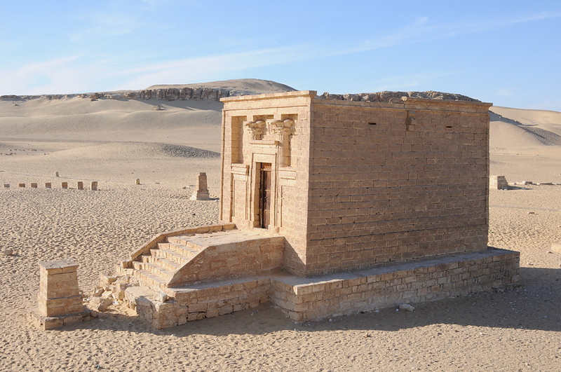 Tumba de Isidora en Tuna el-Gebel