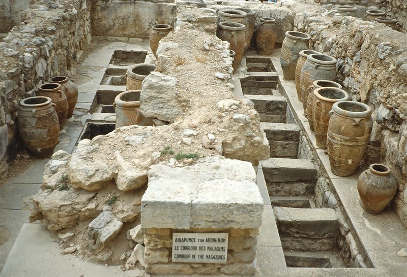 pithoi en el palacio de Knossos