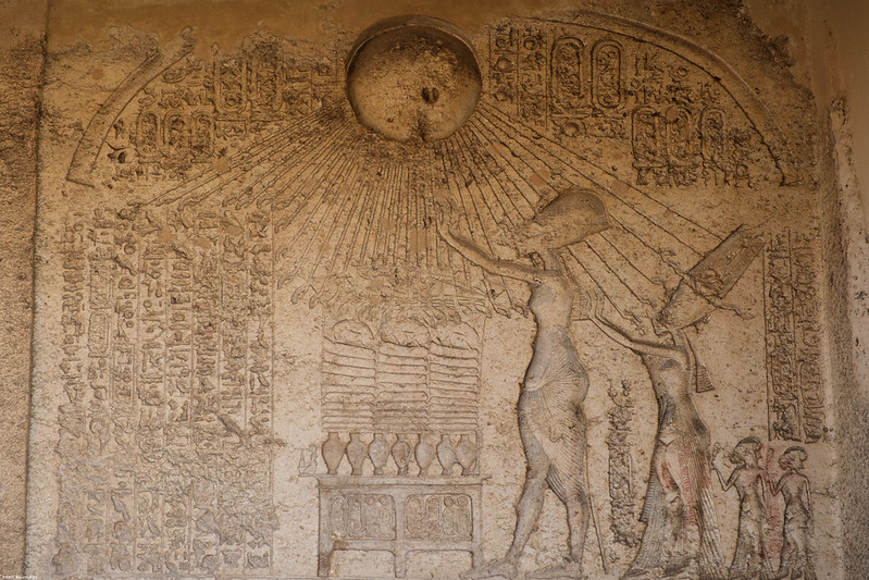 estela de frontera de Amarna en Tuna el-Gebel