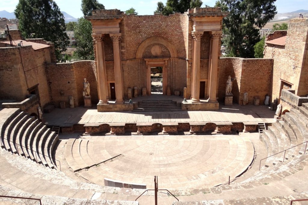 Teatro romano de Guelma, Argelia