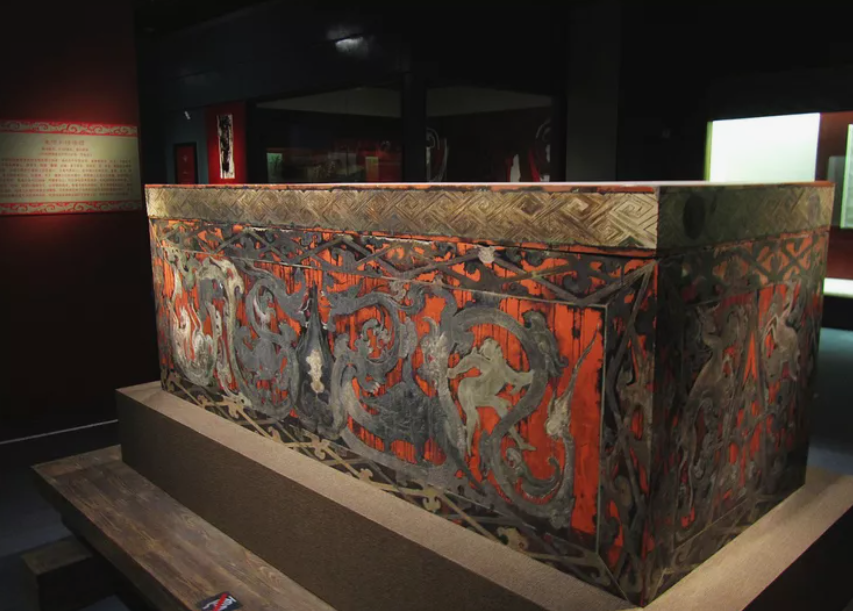 Uno de los ataudes lacados de Lady Dai en Mawangdui, Hunan Museum