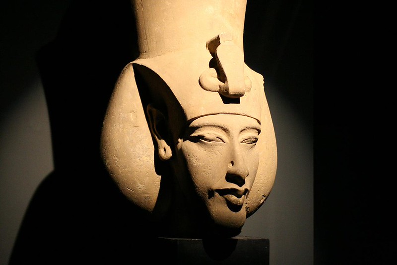 Cabeza de Akenatón. Museo Nacional de Alejandría, Egipto.