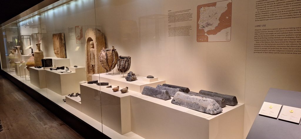 vitrina de la Hispania romana en el MAN Madrid 