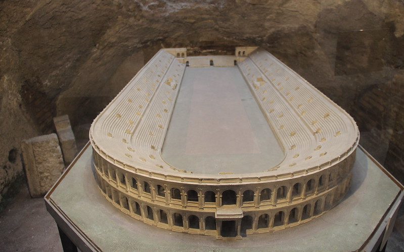 maqueta del estadio de Domiciano en la Piazza Navona de Roma. estadios romanos