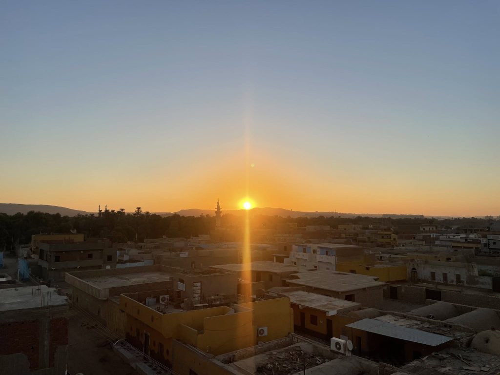 atardecer en asuán