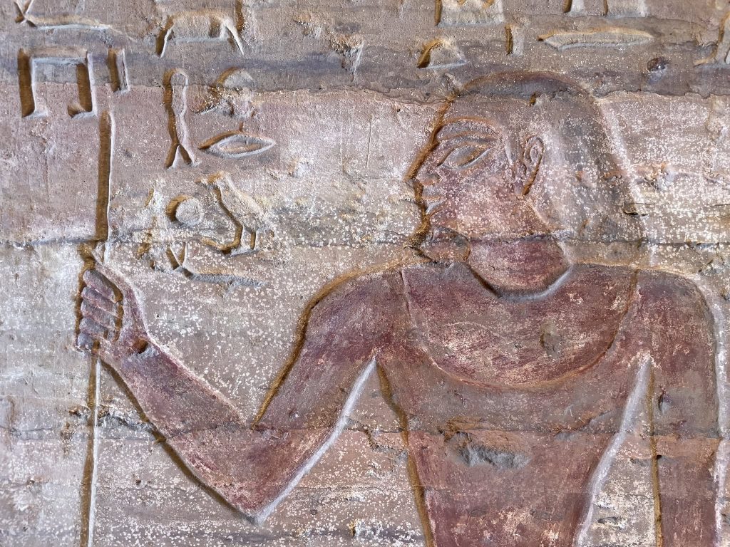 relieve de la tumba de Herjuf en Qubbet el-Hawa