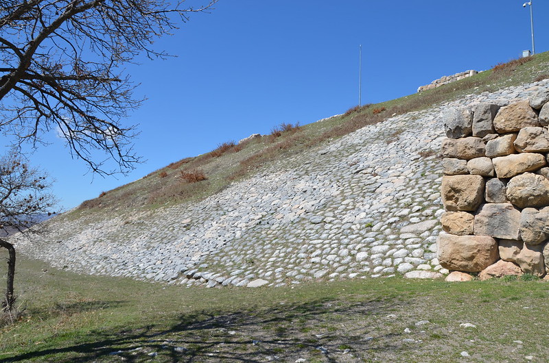 colina artificial de Yerkapi en Hattusa