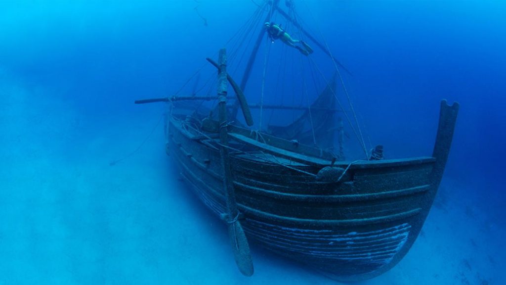 Uluburun III, réplica submarina del barco de la Edad del Bronce Uluburun